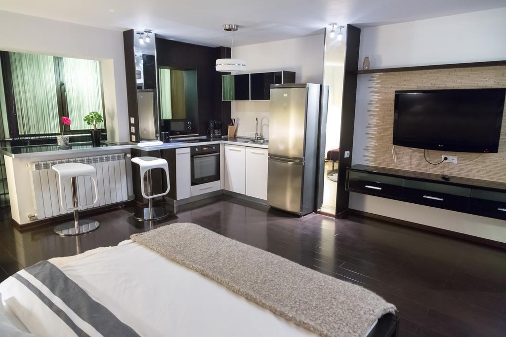 Studio G By Mrg Apartments بوخارست الغرفة الصورة
